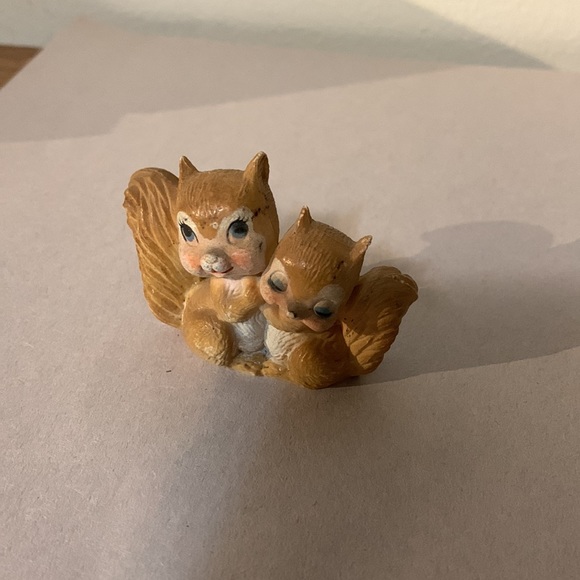 Small squirrel ornament, decor, accent piece, Knick knack, 1 3/4” - Picture 2 of 6